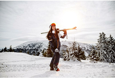 How to Carry Ski Equipment: Tips and Tricks for Smooth Travels