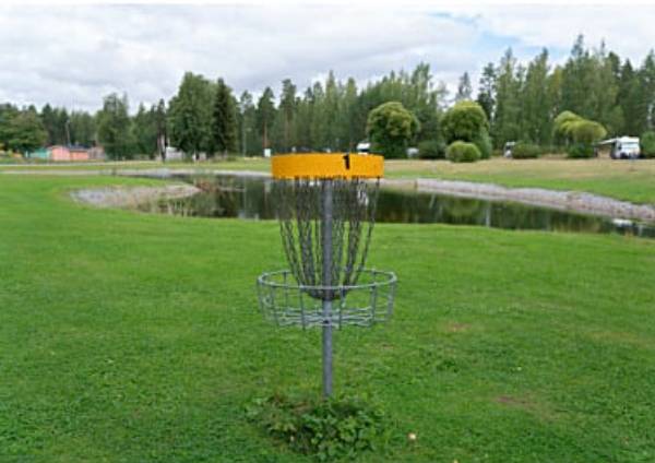 The Ski Bum Blog - Disk Golf Gear - Hoop on a Golf Course